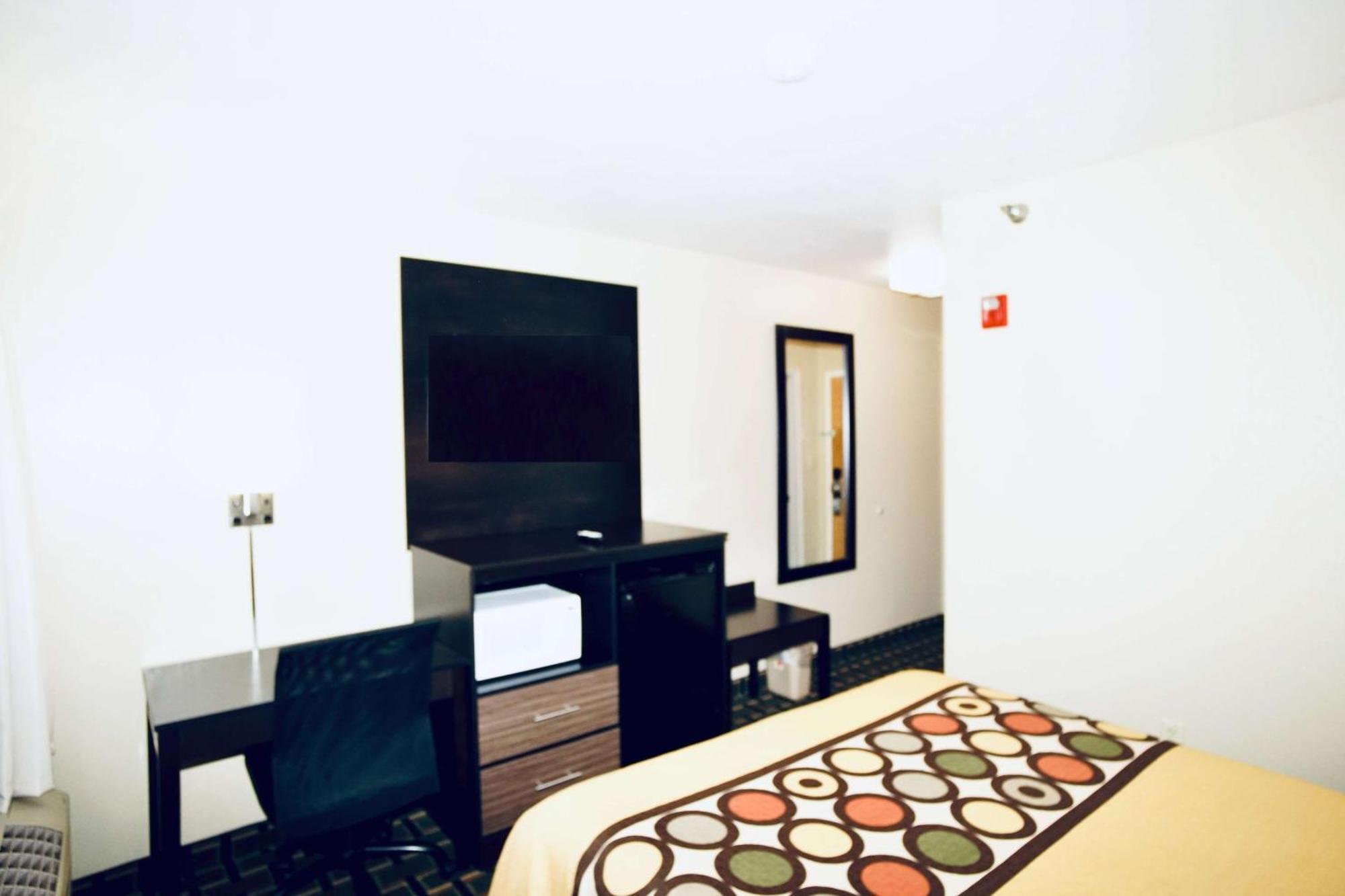 Super 8 By Wyndham Crossville Tn Exteriér fotografie