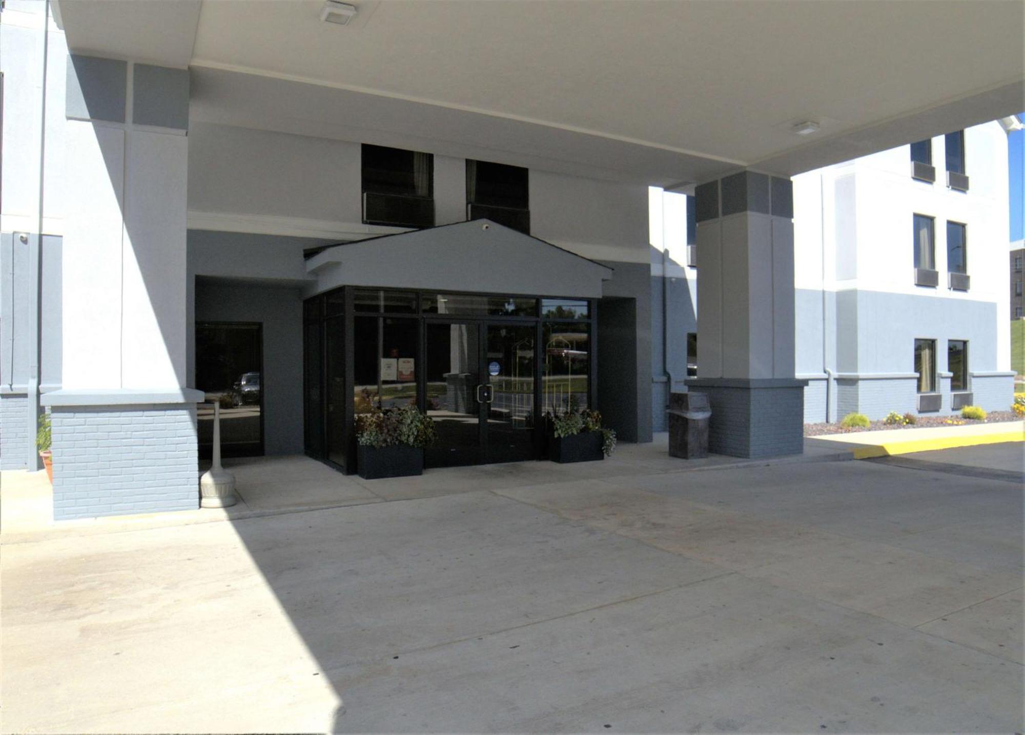Super 8 By Wyndham Crossville Tn Exteriér fotografie